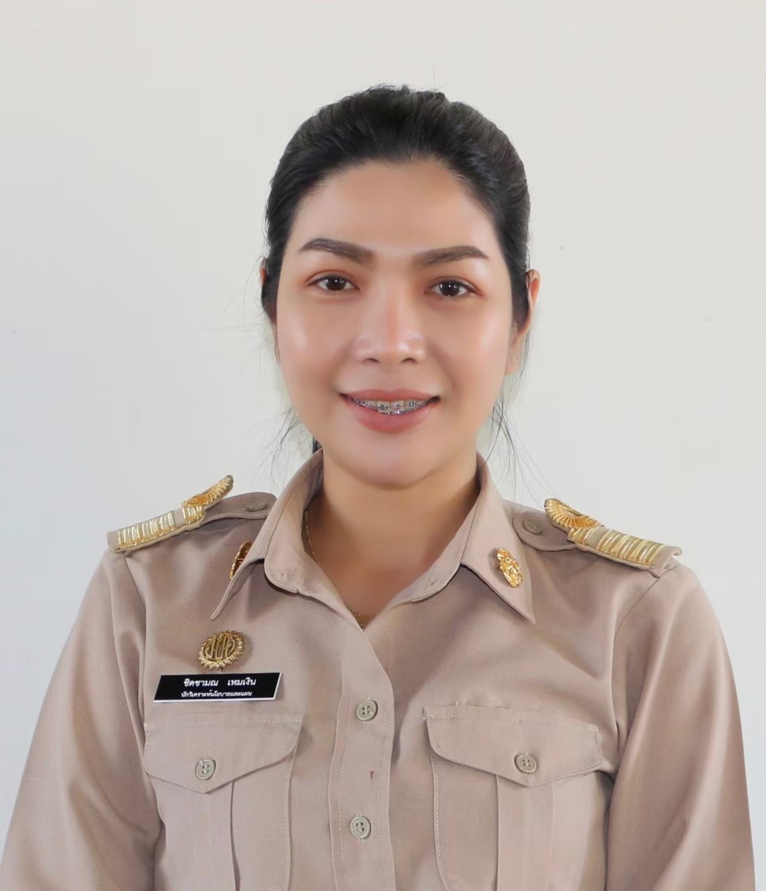 นางสาวชิดชามณ  เหมเงิน  