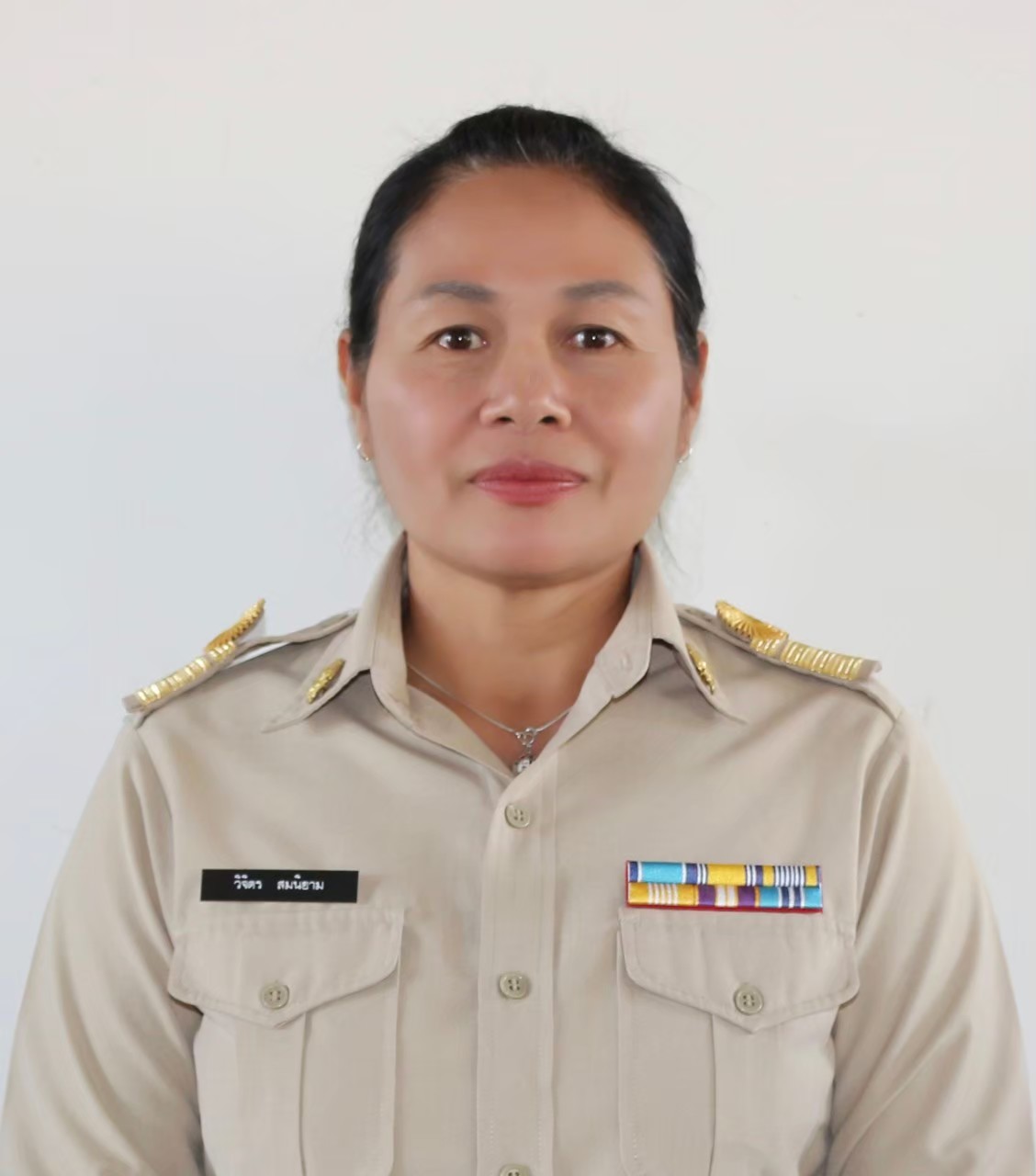 นางวิจิตร  สมนิยาม   